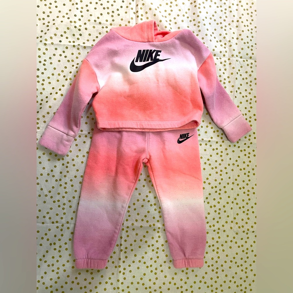 Nike Matching Set
